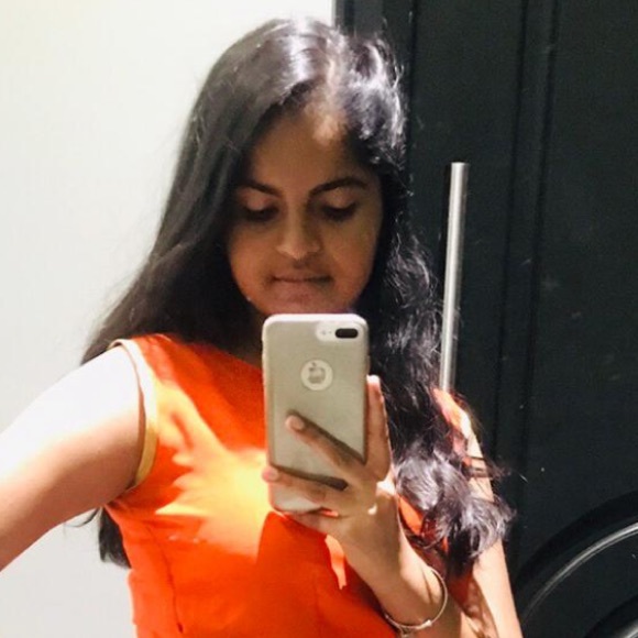 Meet your Posher, Neha - Picture 1 of 1